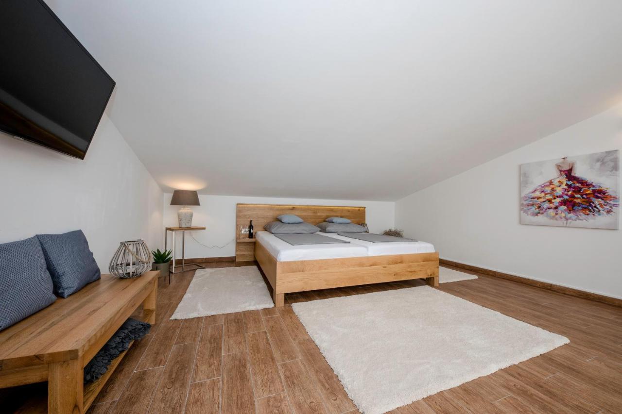 Palit 497/D, Apartment F Exterior photo